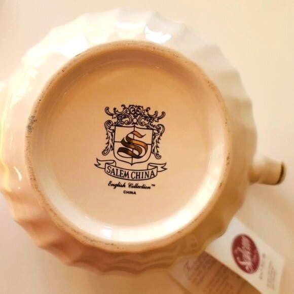 NWT SALEM CHINA CO ENGLISH COLLECTION TEAPOT  ROSES WHITE PINK YELLOW - Picture 10 of 13